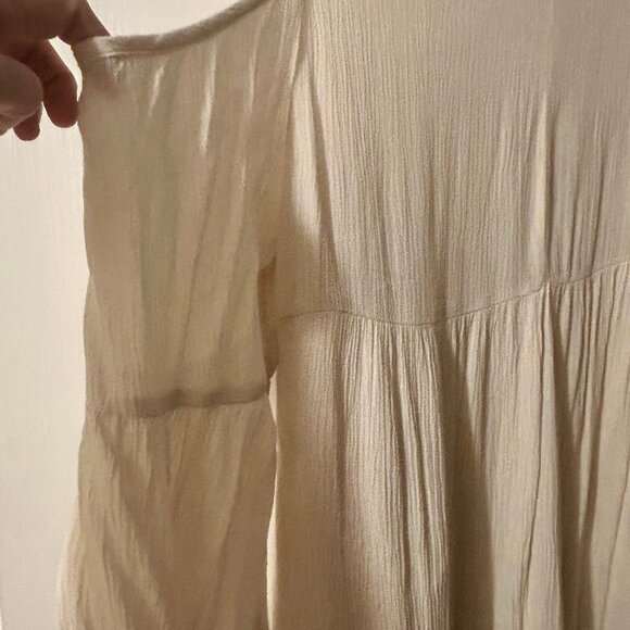 Gauzy, bohemian, vintage dress with cold shoulder - Picture 2 of 5